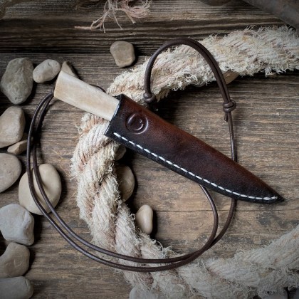 Nóż Neck Trotka Knives 95_2023 nóż z rzeniemiem na szyję wędkarski
